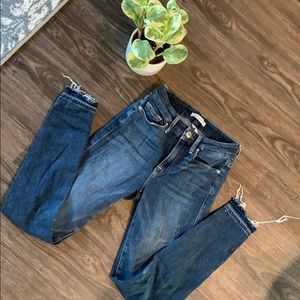 Good American Good Legs Jeans